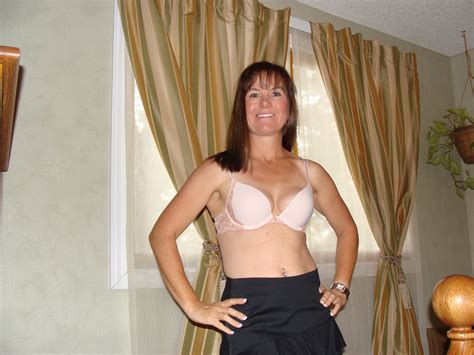 Milfs Moms Matures And Beautiful Teens Amateru In Lingerie Porn Pic