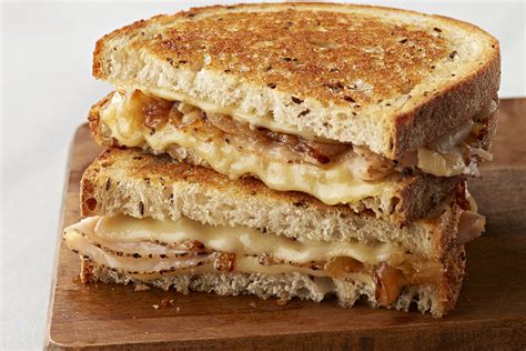 Grilled Swiss Cheese, Turkey & Onion Sandwich - Kraft Natural Cheese