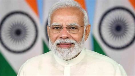 Pm Modi Birthday पीएम मोदी के इन बियर्ड लुक्स को आज युवा भी करते हैं