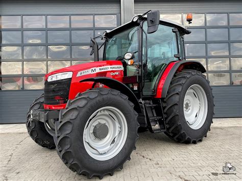 Massey Ferguson 5711M Dyna 4 Trekkerweb