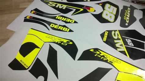 Grafika na motocykle - Produkty - Linegraf