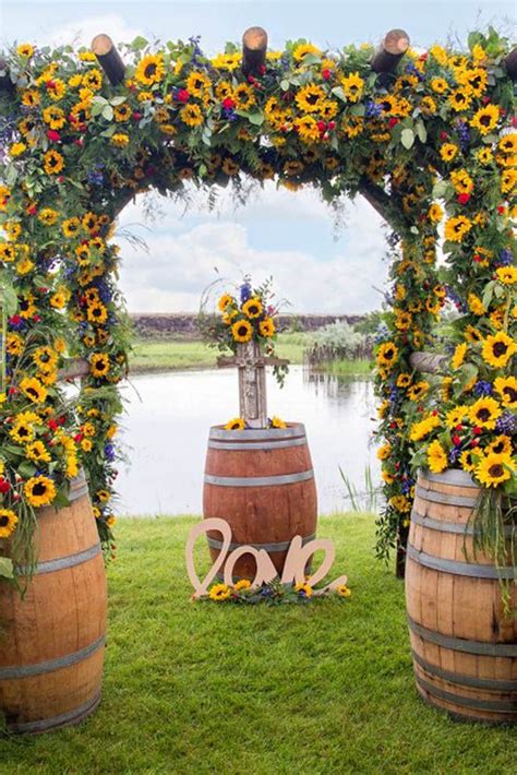 Sunflower Wedding Decorations - jenniemarieweddings