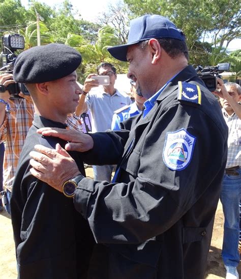 graduación curso básico policial 10 Policía Nacional de Nicaragua