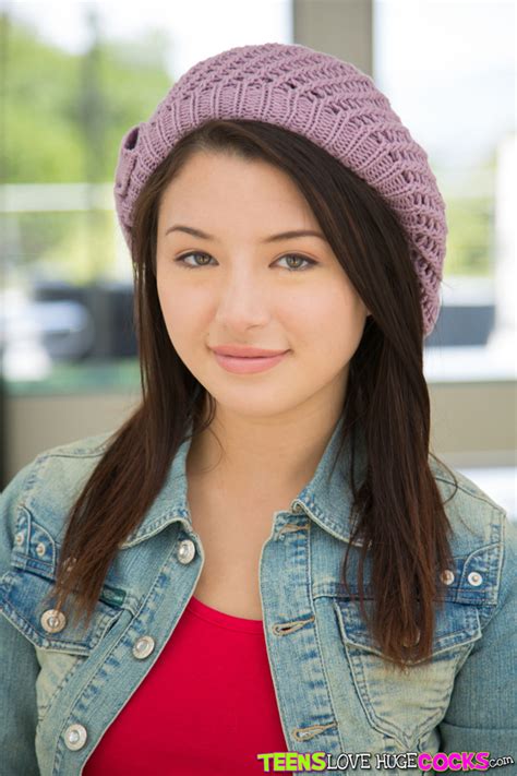 Daisy Is Slowly Getting Naked Photos Daisy Summers Johnny Sins Milf Fox