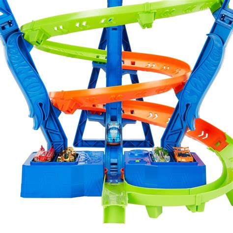 Hot Wheels Action Spiral Speed Crash Playset