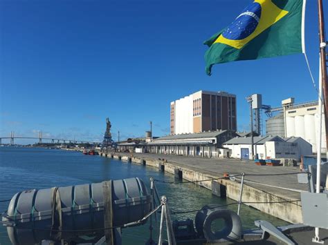 Fotos Visita O Fragata Liberal F No Porto De Natal Rn Poder