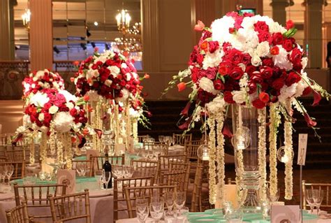 Red and White Roses centerpieces