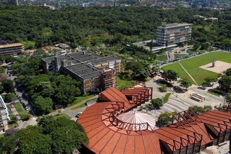 Livro resgata a história e causos do campus da UFMG Cidade