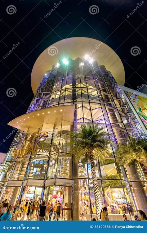 Shoppers Visit Siam Paragon Mall in Siam Square Mall on in Bangkok ...