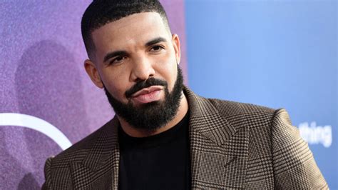 Rs Charts Drakes Care Package Is Number One On Top 200