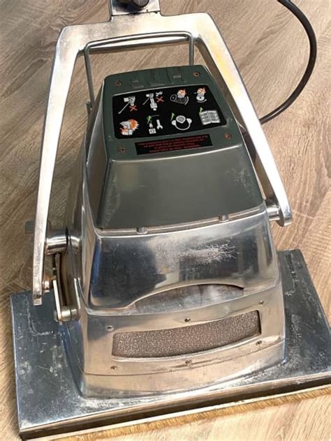 Hiretech Orbital FLOOR SANDER HTF 2 Price When New 7 500 Power Tools