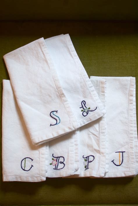 Embroidered monogram napkins | living on grace