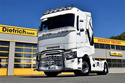 Renault Trucks T High Sleeper Cab