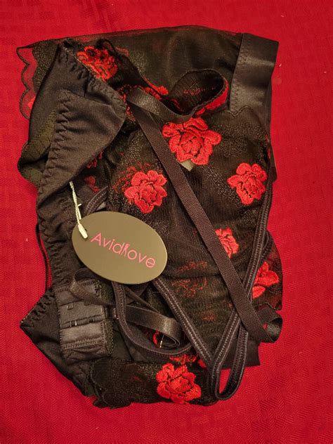 Mo Finance Avidlove Garter Lingerie Set For Women With Underwire