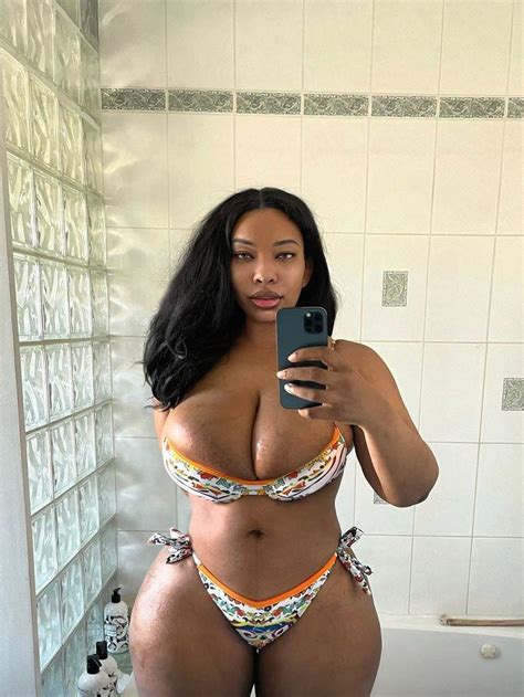 SEXY ASS SELF SHOOTERS VOL ShesFreaky