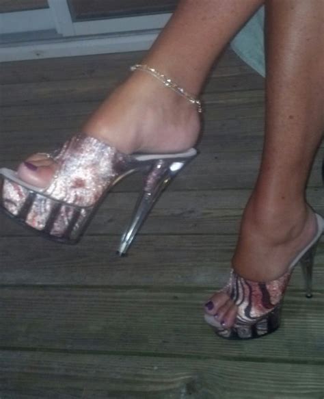 Mandi Mcgraws Feet I Piedi Di Mandi Mcgraw Celebrities Feet Hot 2024