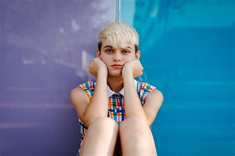 Gen Z is sick of there being so much sex everywhere Society EL PAÍS English