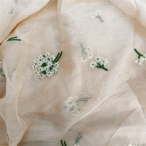 V I T Th U Hoa C C Chi Hot Hit May V Y O D I M M M I Shopee Vi T Nam