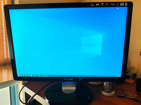 Philips 19 Inch Monitor With Hdmi Adapter Computers And Tech Parts