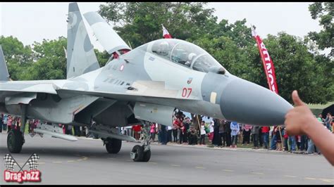 Pesawat Tempur INDONESIA Sukhoi Su 30 MILIK TNI Angkatan Udara TNI AU