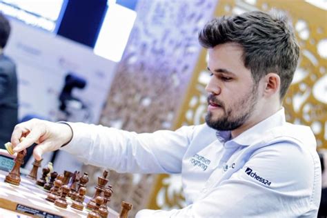 World Blitz 2019: Understanding why Magnus Carlsen is so strong in ...