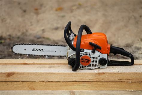 How To Find The Model Number On A STIHL Chainsaw - uooz.com