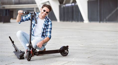 The 7 Best Adult Kick Scooter For Moms And Dads To Commute And Have Fun ...