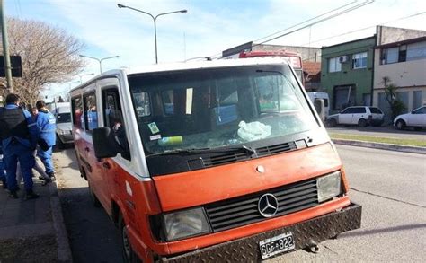 Secuestran Transporte Escolar Sin Habilitaci N El Conductor No Ten A