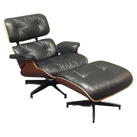 Iconic Herman Miller Eames Rosewood Lounge Chair And Ottoman Model 670