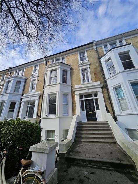 2 Bed Flat To Rent In Denmark Villas Hove Bn3 £1350 Pcm Zoopla