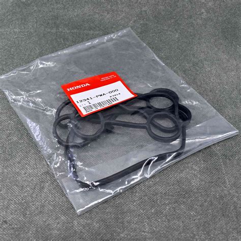 OEM uszczelka pokrywy L13Z4 Civic 8gen 06-11 FK1, FN4 Jarusnet