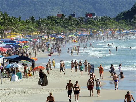 Moradores E Turistas De Ubatuba Sofrem Borrachudos Cidade N O Tem