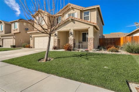 Hollister, CA Real Estate - Hollister Homes for Sale | realtor.com®