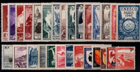 TIMBRES FRANCE NEUFS année complète 1946 plus PA 16 19 EUR 3 00