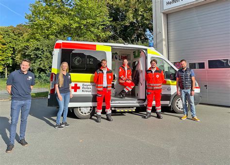 Ausbildungsstart F R Drei Notfallsanit Ter Auszubildende In Bayreuth