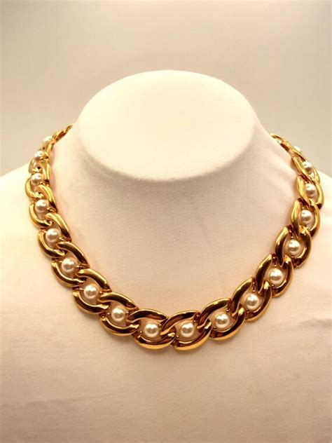 Napier Gold Tone Choker Gem