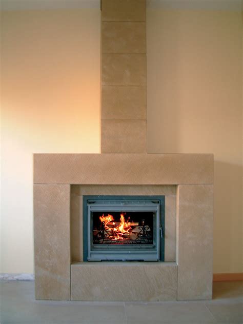 Chimenea en piedra modelo Torralba CH7