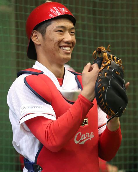 広島中村奨成プロとして取り組む“野球漬け”の日々 鳴尾浜通信 野球コラム 日刊スポーツ