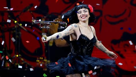 Mon Laferte Vuelve A Triunfar En Los Grammy Latinos Y Gana En La