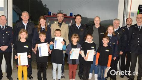 Erste Prüfung für neue Kinderfeuerwehr in Röckenricht Onetz