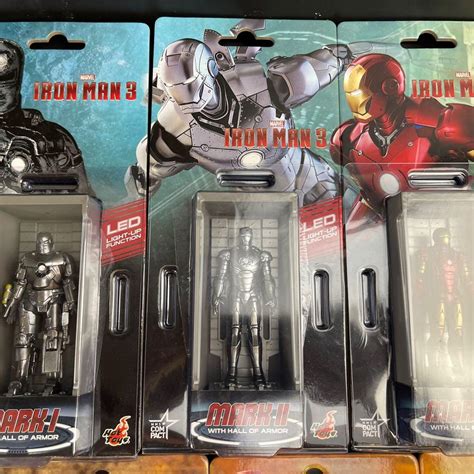 Hot Toys Hall Of Armor Complete Full Set Iron Man 3 LED Light Up Sealed BNIB Hobbies Toys