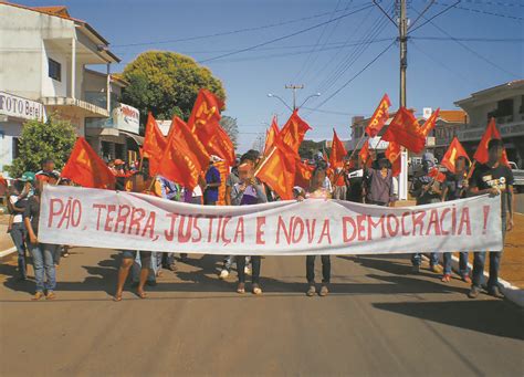 Editorial En medio de crisis y sobre pilas de cadáveres los