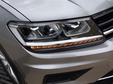 Volkswagen Tiguan Test Drive Review Images Front Headlight Carblogindia