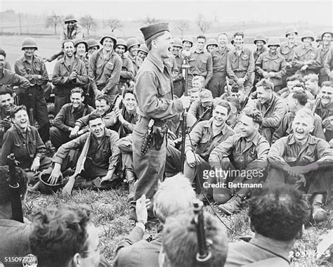 Mickey Rooney Photos And Premium High Res Pictures Getty Images