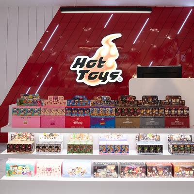 Hot Toys