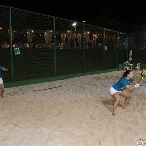 Primeiro dia do 9º Open de Beach Tennis atrai mais de 400 pessoas