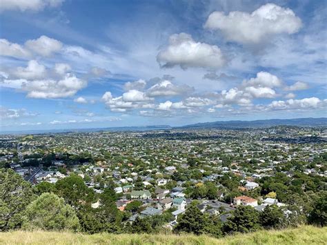 Visiting the Mount Eden Crater | Climbing Maungawhau Mt Eden Summit