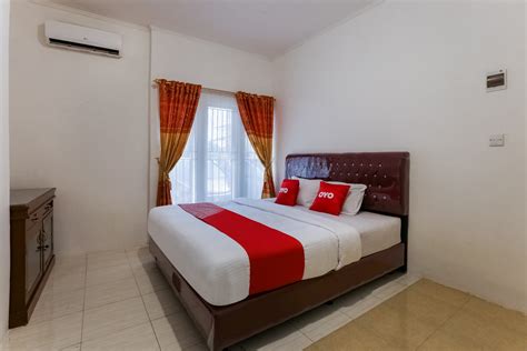 Hotel di Padang, Mulai Rp54468 per malam - OYO Hotels