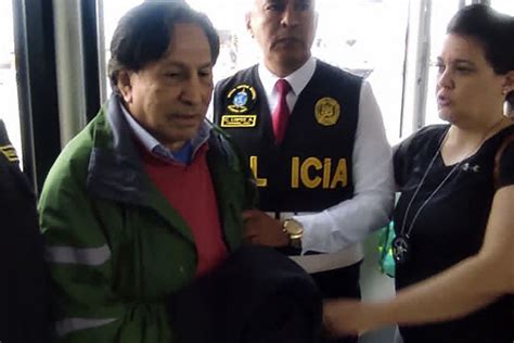 El expresidente Alejandro Toledo llegó a Perú extraditado por Estados