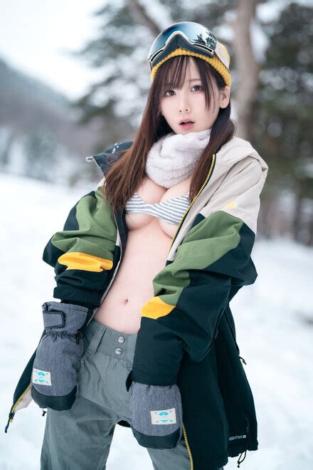 けんけん Kenken snexxxxxxx Bikini and Snow けんけん Kenken snexxxxxxx Bikini and Snow